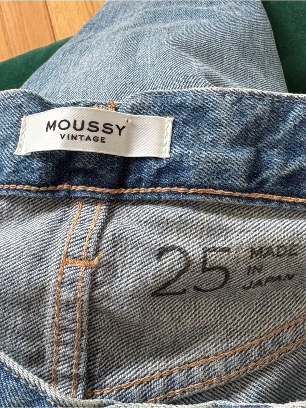 MOUSSY VINTAGE Premium Japanese Denim Distressed Slim Straight Leg Jeans EUC 25